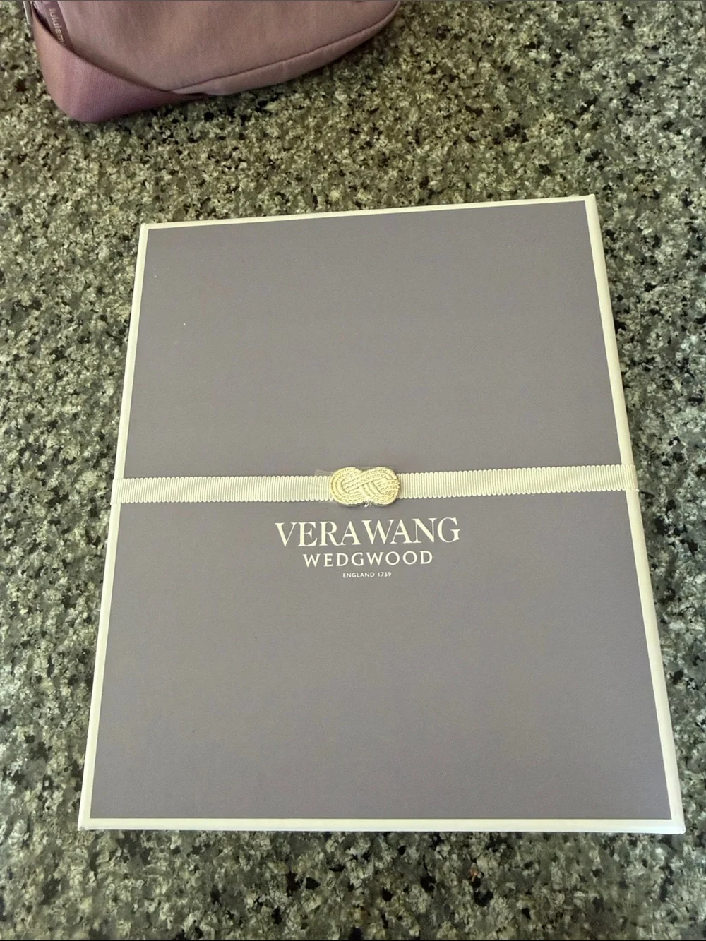 Vera Wang x Wedgewood Infinity Frame